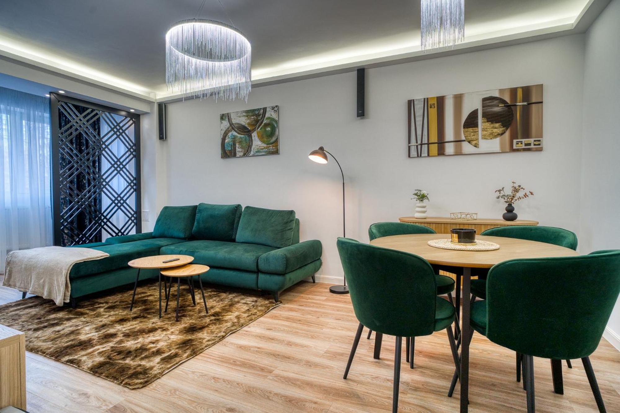 City Chic Retreat: Newly Renovated 1Br Apartment Bucureşti Ngoại thất bức ảnh