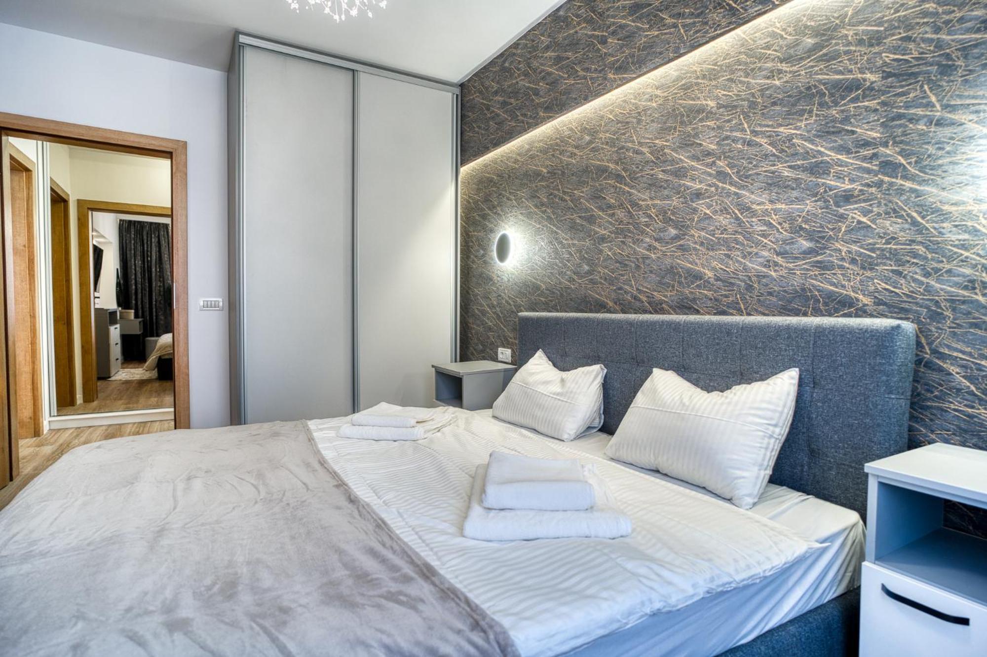 City Chic Retreat: Newly Renovated 1Br Apartment Bucureşti Ngoại thất bức ảnh