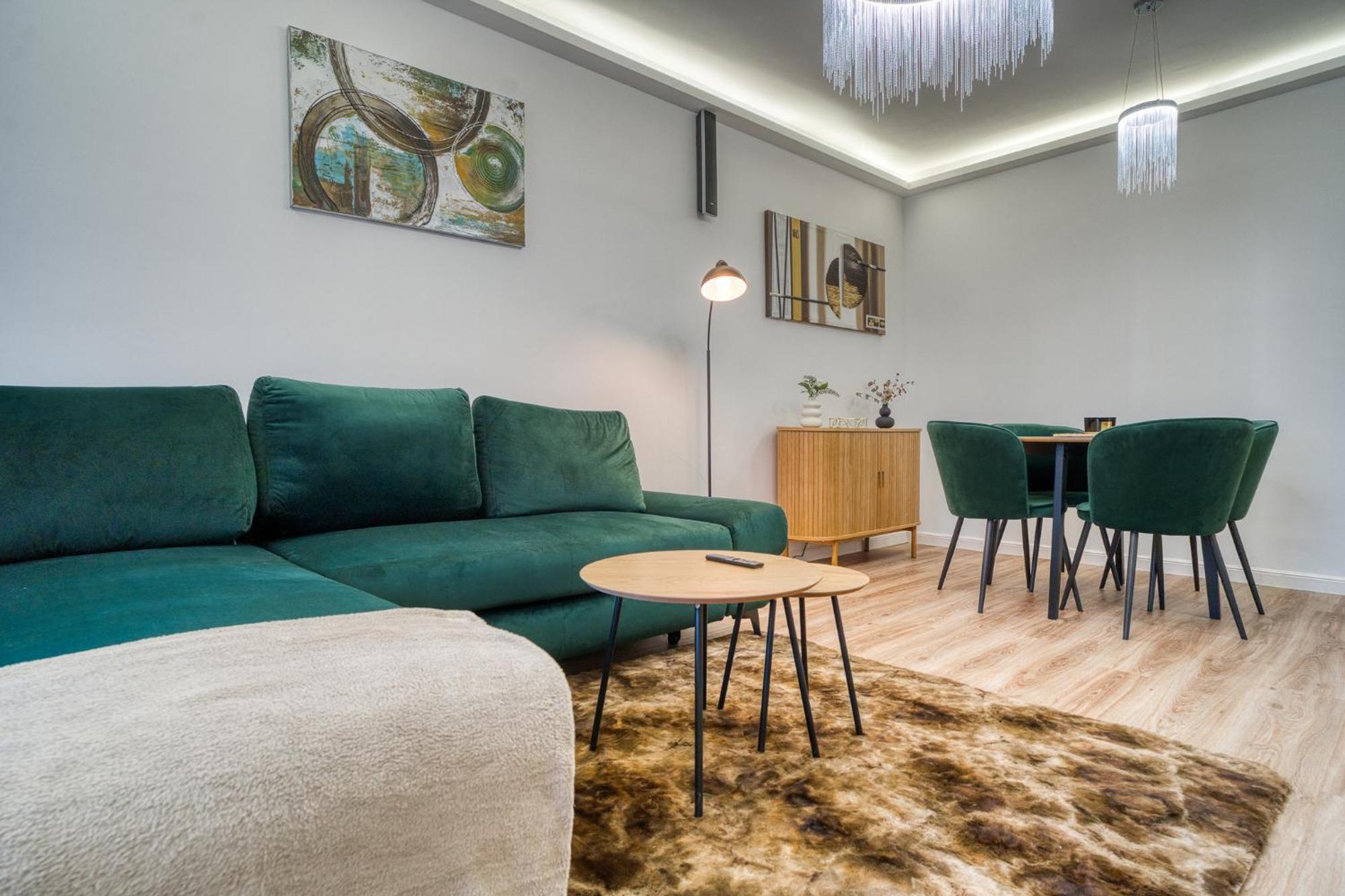 City Chic Retreat: Newly Renovated 1Br Apartment Bucureşti Ngoại thất bức ảnh