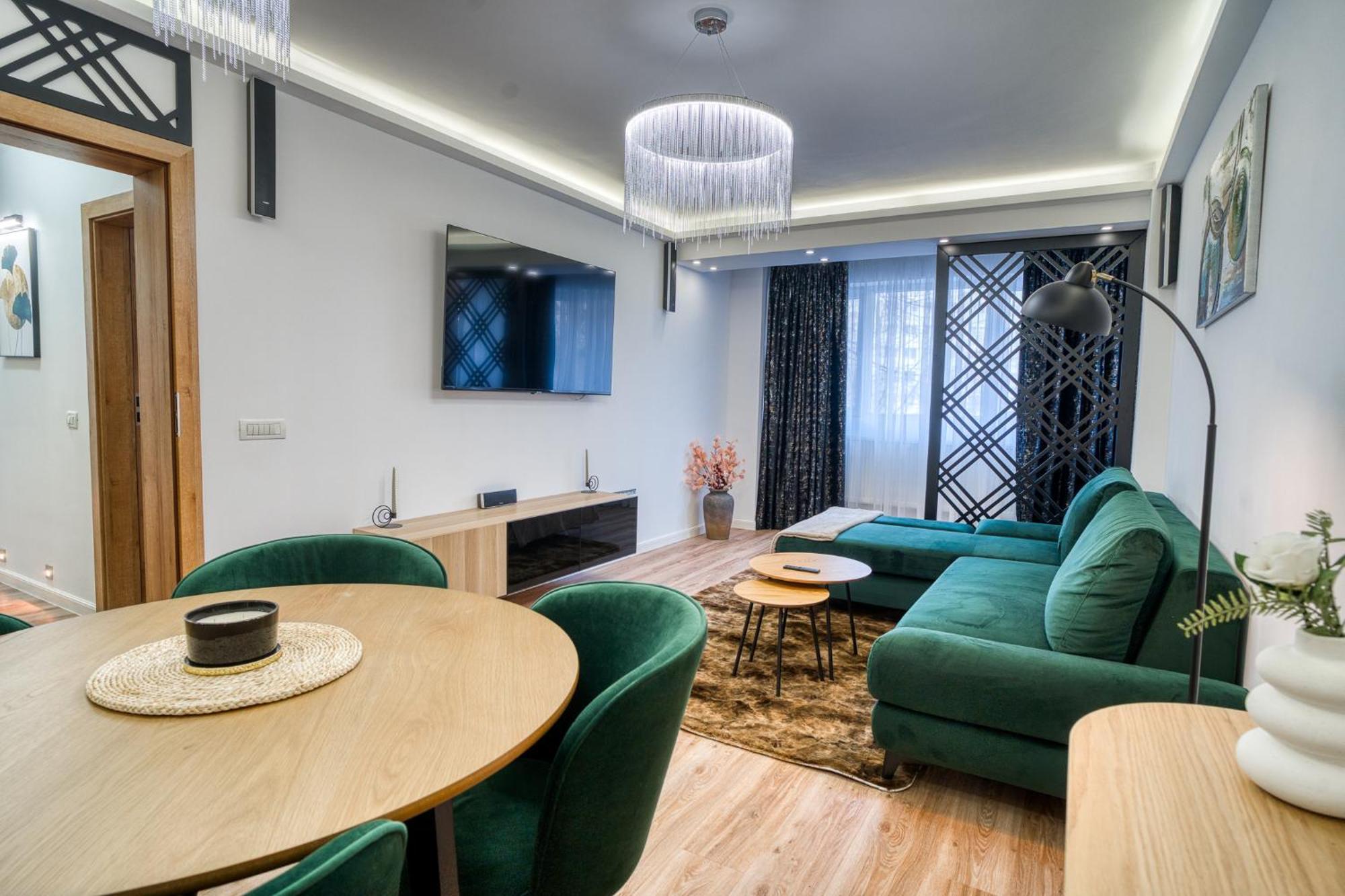 City Chic Retreat: Newly Renovated 1Br Apartment Bucureşti Ngoại thất bức ảnh